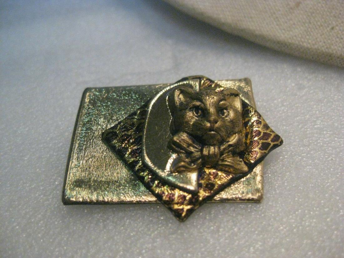 Gold tone Rectangular Cat Brooch Layered, 1.75" (1 of 5)
