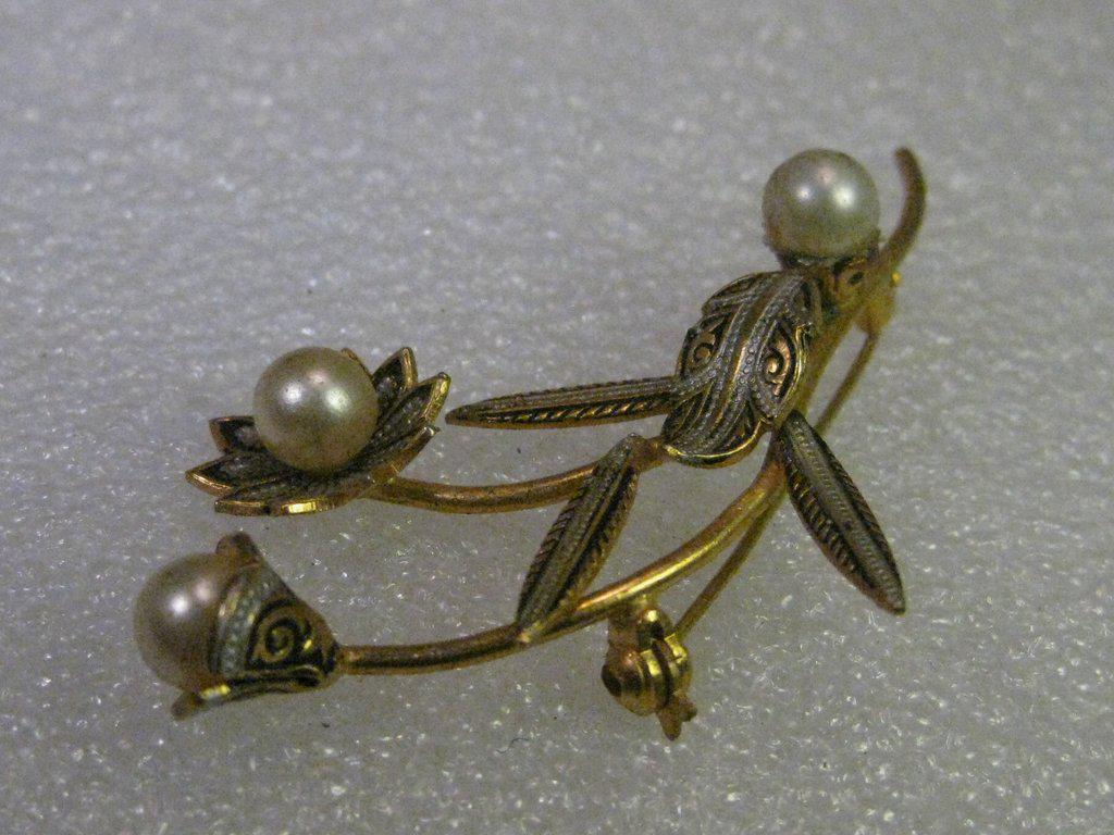 Damascene Floral Brooch, Faux Pearls, Flowers & Stems, (1 of 5)