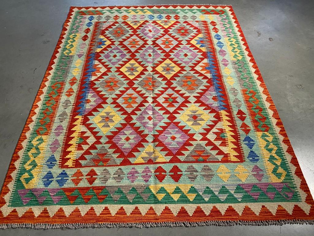 HAND KNOTTED WOOL KLIM RUG 5x6.6: Title: HAND KNOTTED WOOL KLIM RUG 5x6.6 Description: 5x6.6 Authentic Hand Knotted Reversible Klim rug Natural wool Pile in decorative multi accent colors Hand Knotted in Pakistan Reserve: $150.00 Ship