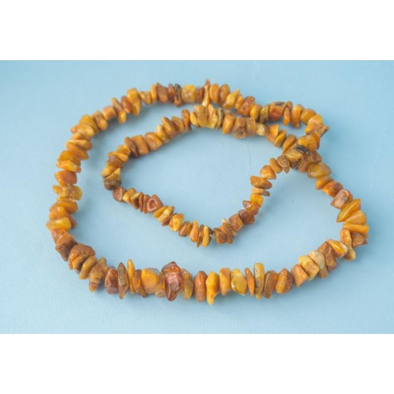 52 gram Vintage 100% natural Baltic amber necklace: Weight: 52 gram Beads size: 8-19 mm. Length: 640 mm Stone: 100% natural Baltic amber Treatment: no Condition: as on the photo (good) Tested 100% natural Baltic amber: floats in salt water and smells a
