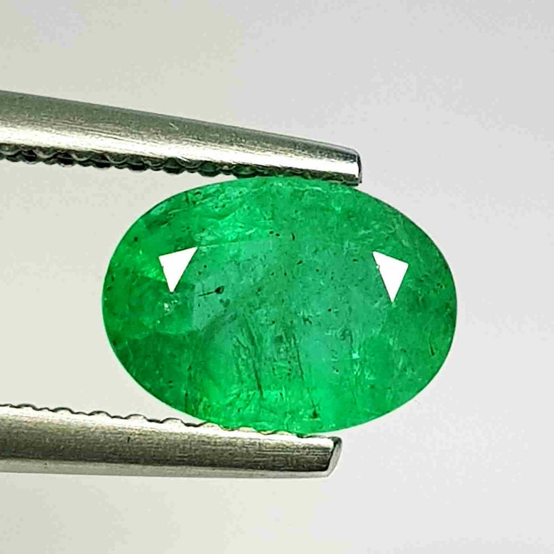 Natural Emerald Oval Cut 1.43 ct (1 of 5)