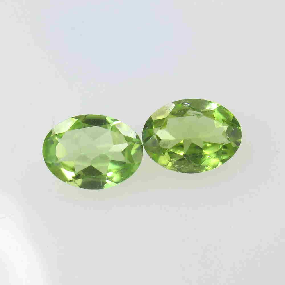 2.13 Ctw Natural Pakistan Peridot Oval Pair: No Reserve! Title: 2.13 Ctw Natural Pakistan Peridot Oval Pair Stone Clarity: VVS Gemstones: Peridot Size/Dimensions: 2.13 Carat Weights: 8.00 x 6.00 x 3.30 mm / 2 PC's Additional Information: Top Cla