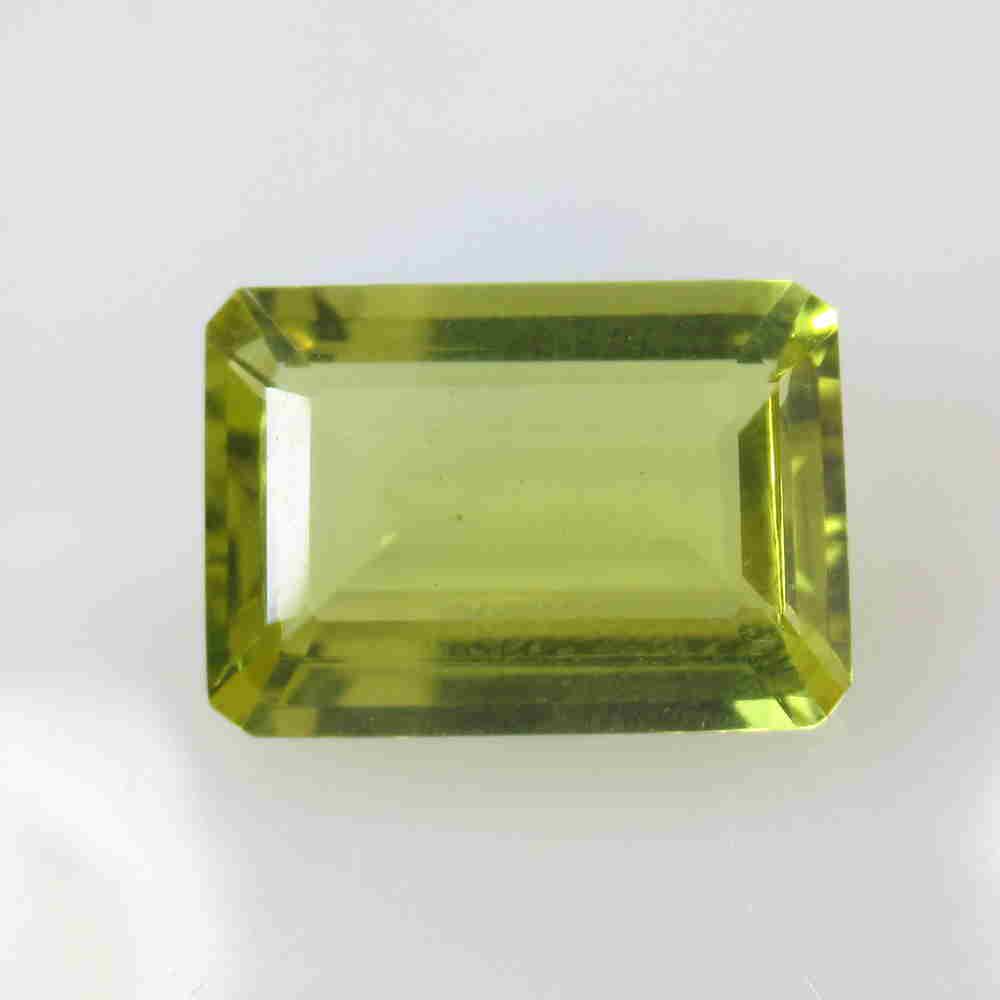 11.81 Ctw Natural Lemon Quartz Octagon Cut: No Reserve! Title: 11.81 Ctw Natural Lemon Quartz Octagon Cut Stone Clarity: VVS Gemstones: Lemon Quartz Size/Dimensions: 11.81 Carat Weights: 17.80 x 12.70 x 7.20 mm Additional Information: Good Lust