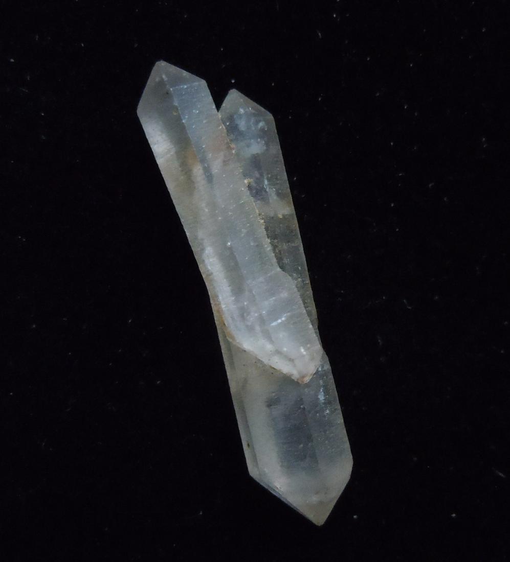 BITERMINATED QUARTZ CRYSTAL (1 of 4)