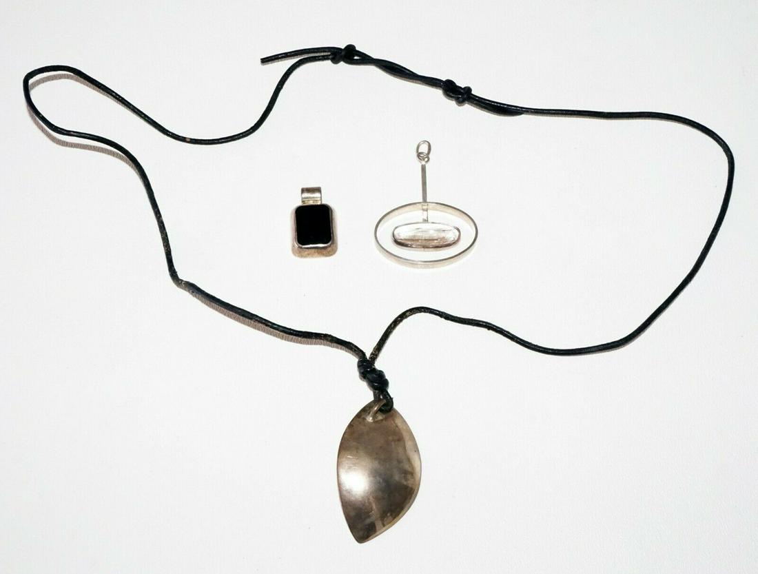 Modern Swedish & Mexican Silver Crystal & Onyx Pendant (1 of 9)