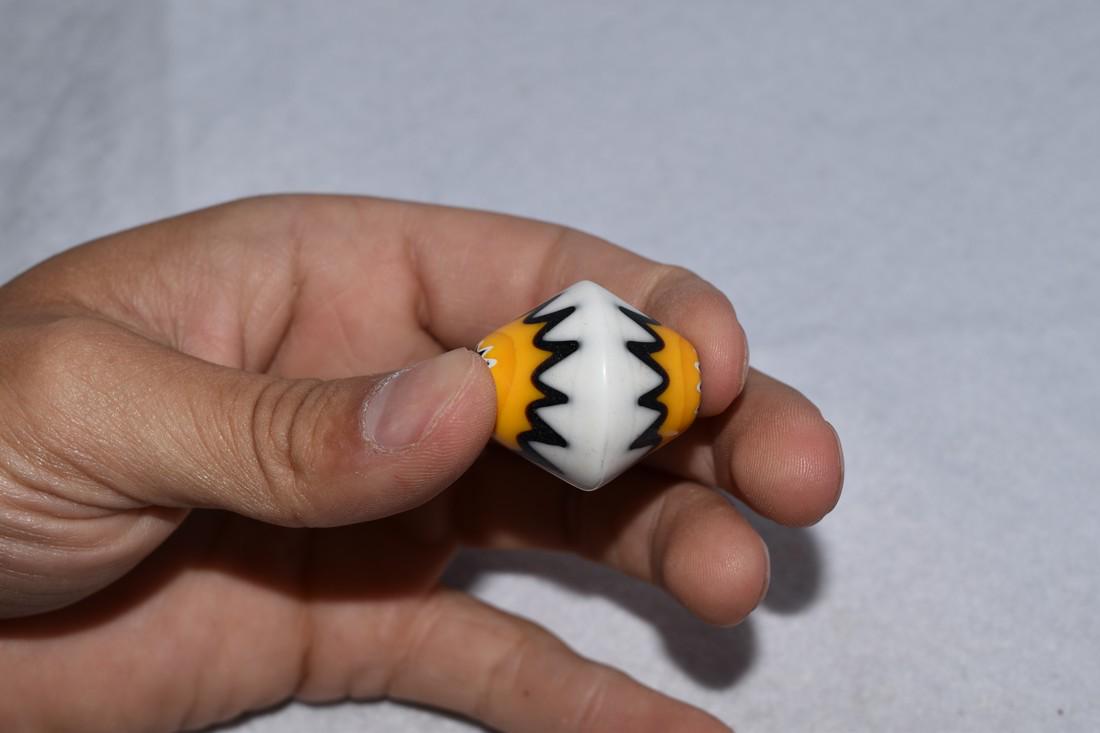 1 1/8" Vintage Chevron Bead (1 of 3)