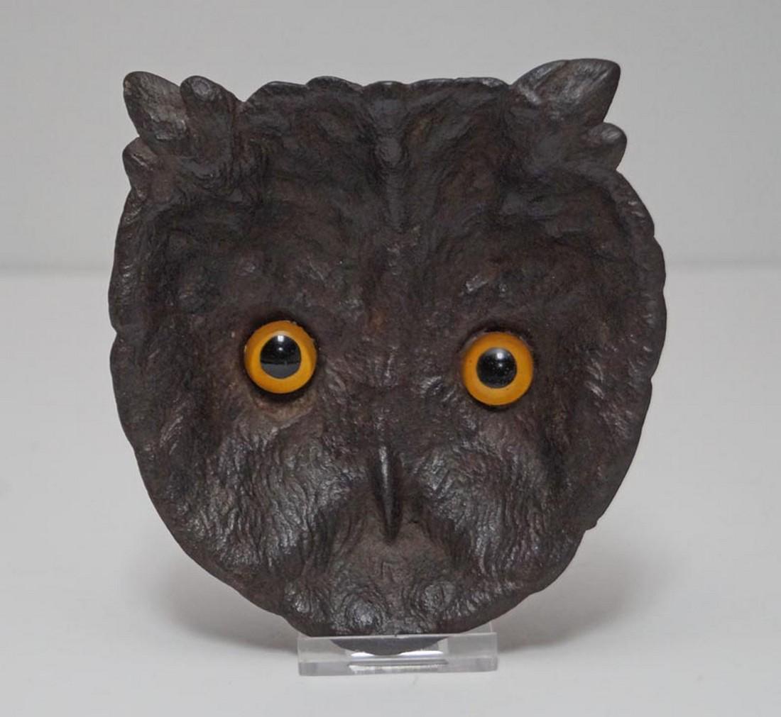 Antique Owl Cast Iron Tip Tray or Desk Accessory (1 of 6)