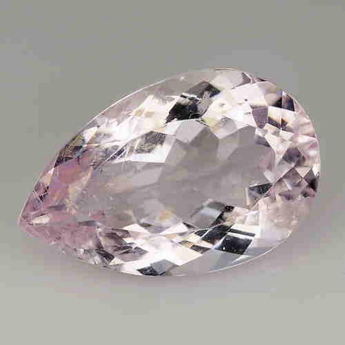 4.60Cts BEAUTIFUL PEAR NATURAL MORGANITE PEACHPINK: Title: 4.60Cts BEAUTIFUL PEAR NATURAL MORGANITE PEACHPINK COLOR LOOSE GEMSTONES Carat Weights: 4.6 Size/Dimensions: 14.10x9.0x6.0 MM Reserve: $30.00 Shipping: Domestic: Flat-rate of $10.00 to anywhere