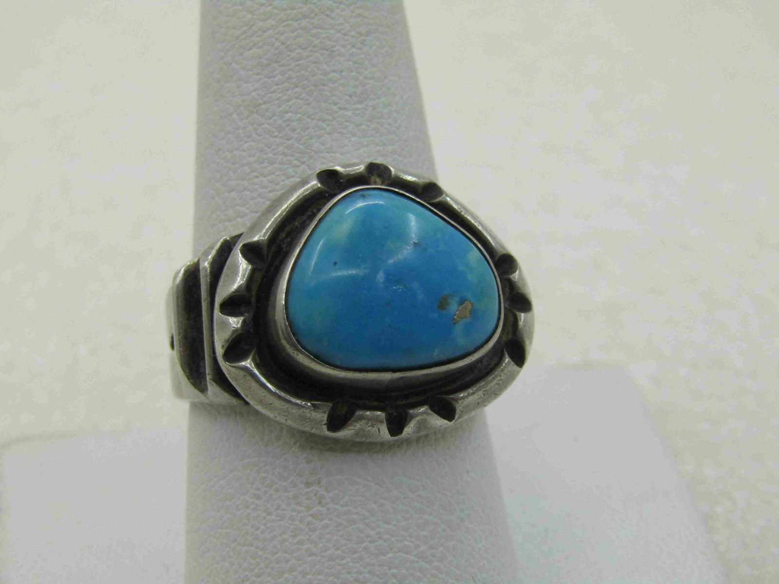 Vintage Sterling Southwestern Turquoise Ring, (1 of 7)
