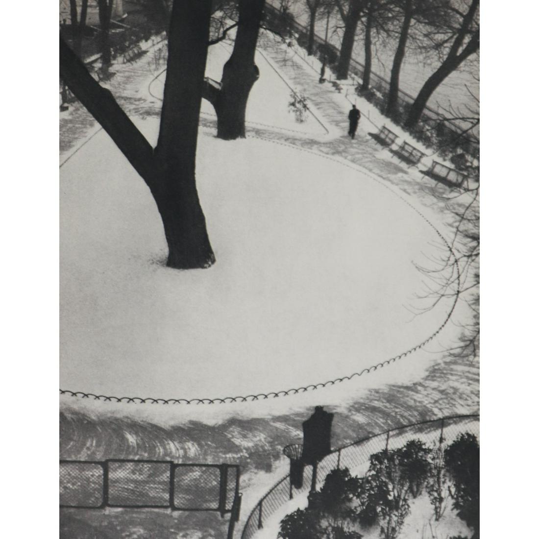 ANDRE KERTESZ - The Vert-Galant (1 of 1)