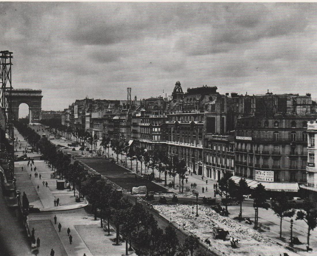 KERTESZ - The Champs Elysees from the office of Vu, (1 of 1)