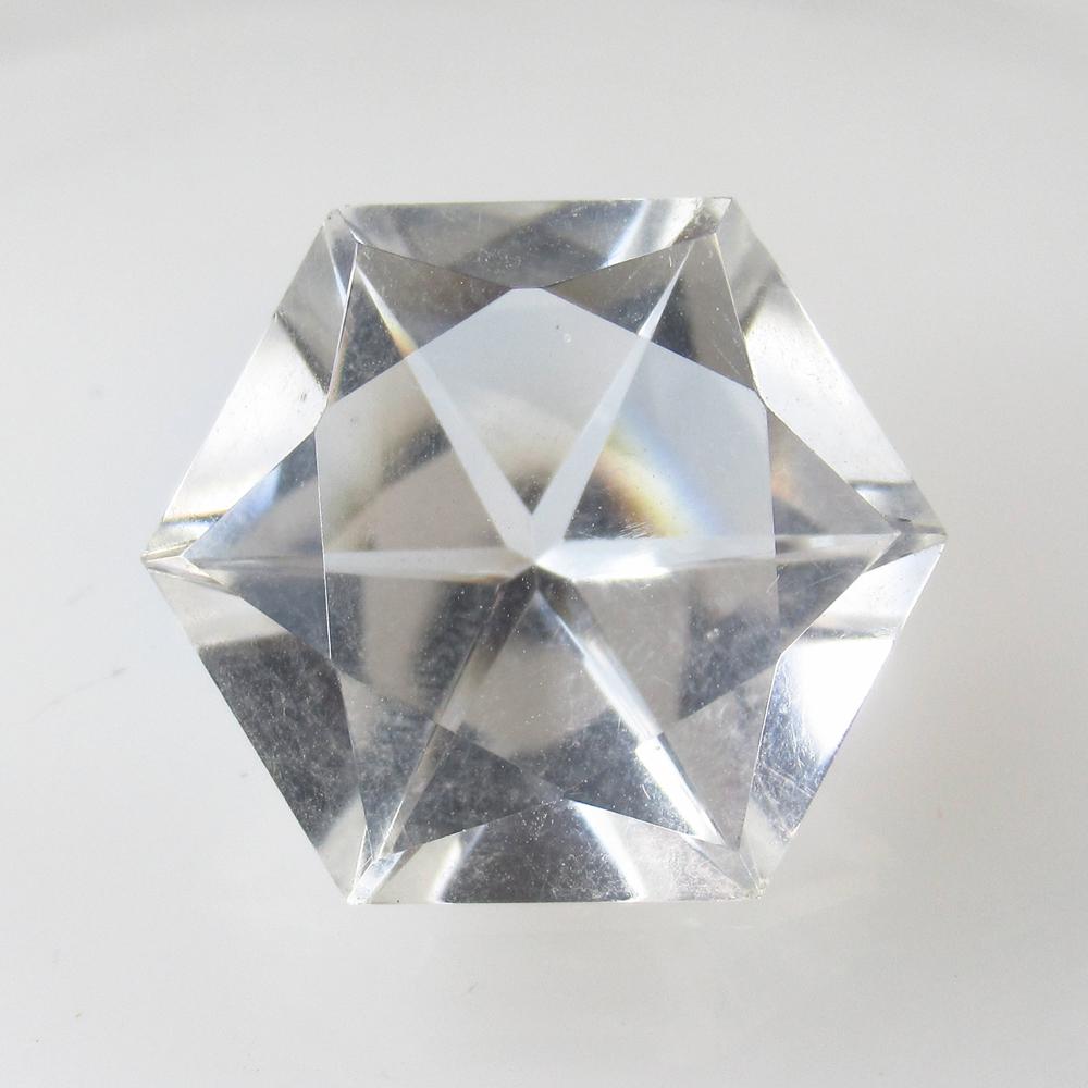 20.01 Ct Natural Quartz Hexagon Cut (1 of 2)