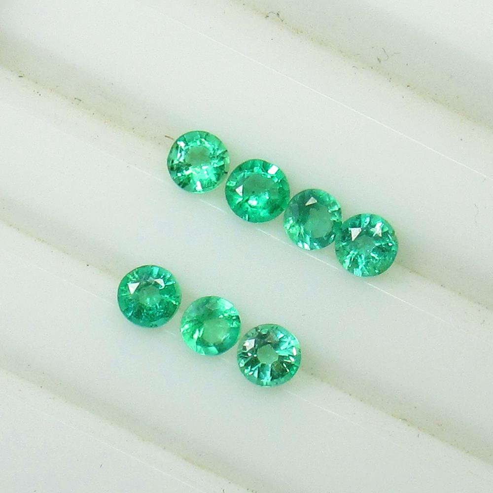 0.79 Ct Natural 7 Zambian Emerald Round Set (1 of 2)