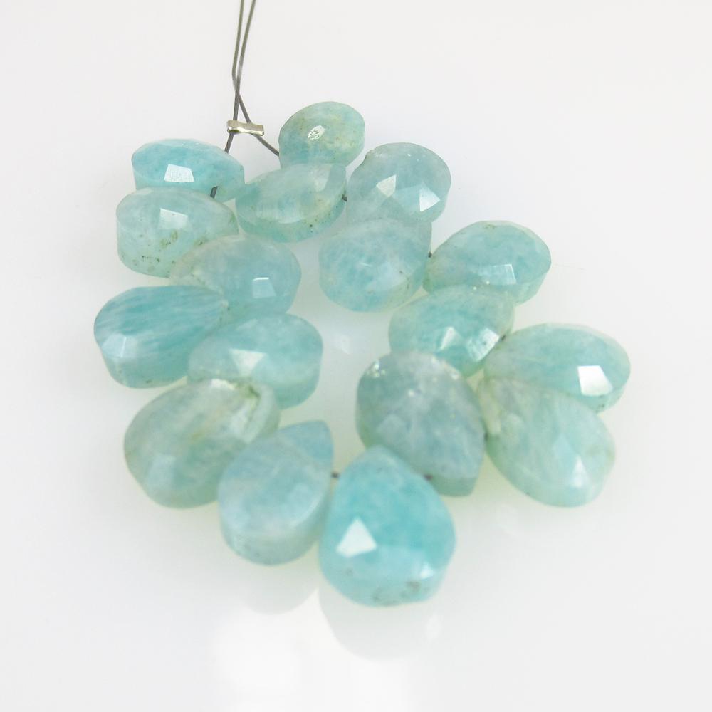23.26 Ct Natural 17 Drilled Amazonite Pear Beads: No Reserve! Title: 23.26 Ct Natural 17 Drilled Amazonite Pear Beads Stone Clarity: Transparent Gemstones: Natural Amazonite Beads Carat Weights: 23.26 Size/Dimensions: 7.5x5.3 to 8.7x6.6 mm / 17 PC's