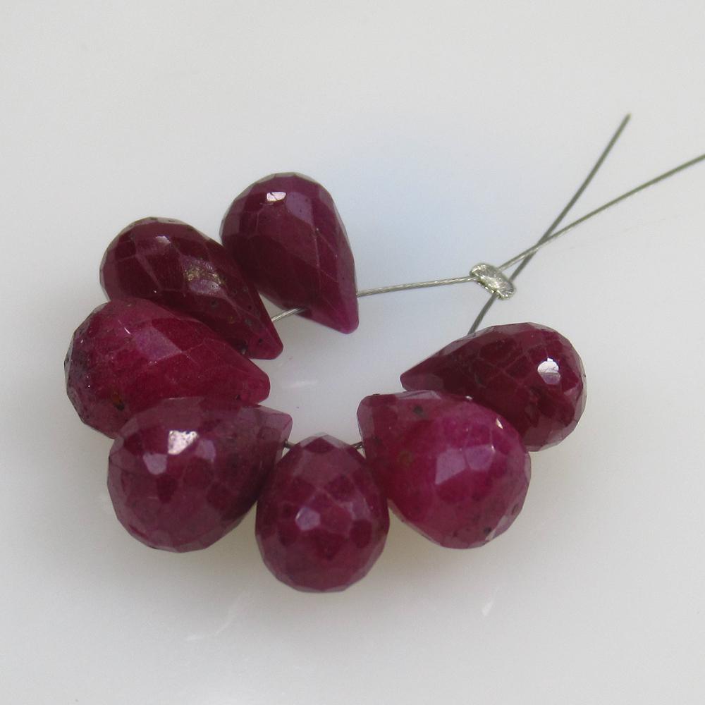 25.30 Ct Natural 7 Mozambique Red Ruby Pear Drop Beads (1 of 2)