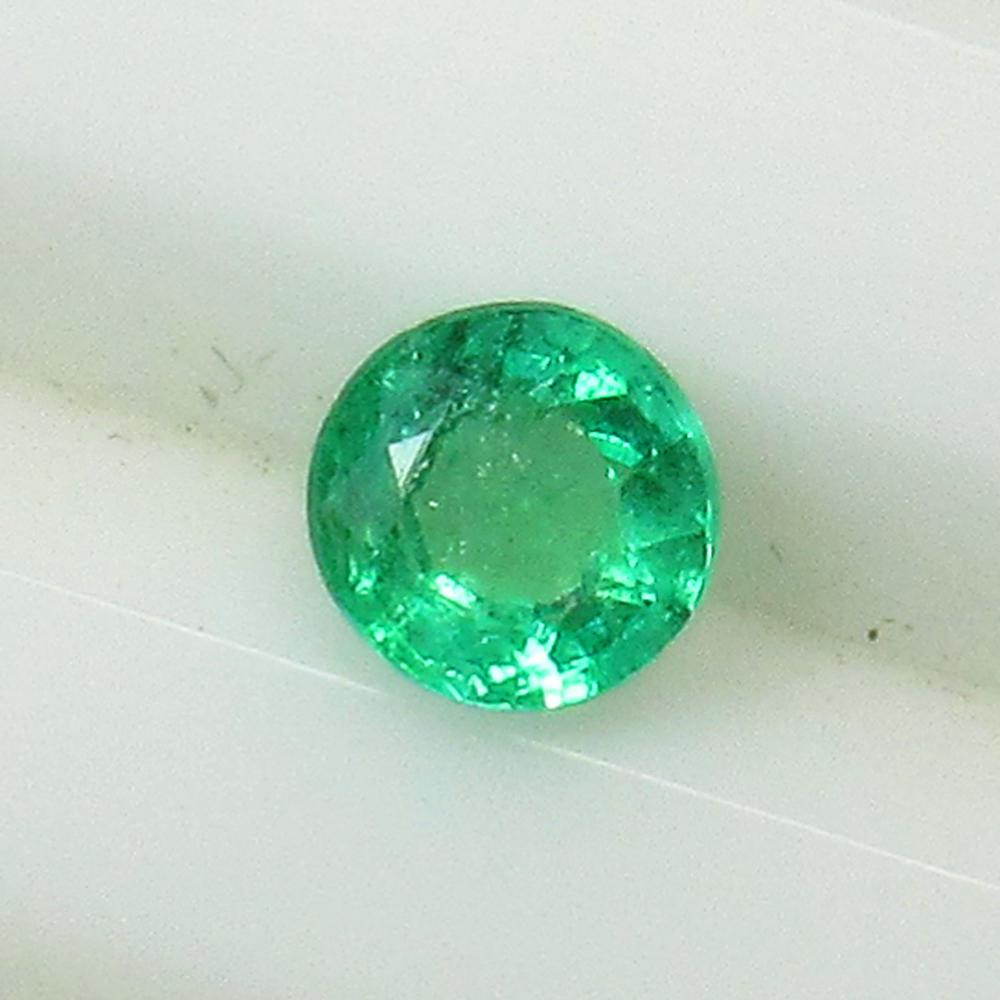 0.53 Ct Natural Zambian Emerald Round Cut (1 of 2)