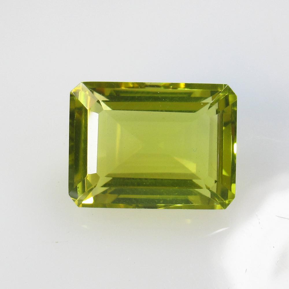 12.13 Ct Natural Lemon Quartz Octagon Cut: No Reserve! Title: 12.13 Ct Natural Lemon Quartz Octagon Cut Stone Clarity: VVS Gemstones: Natural Lemon Quartz Carat Weights: 12.13 Size/Dimensions: 16.00 x 12.00 x 8.40 mm Additional Information: To