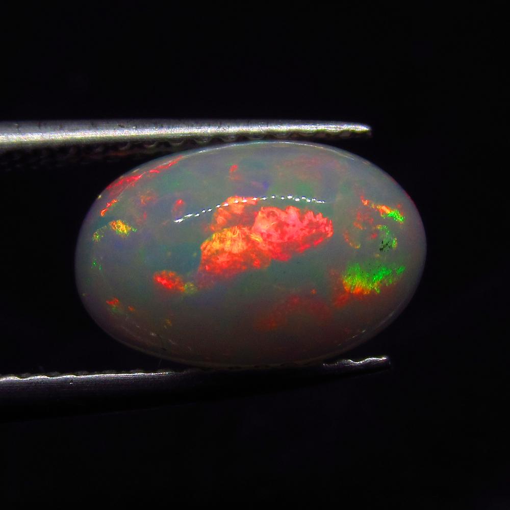 1.78 Ct Natural Ethiopian Multicolor Fire Opal Oval Cab (1 of 3)