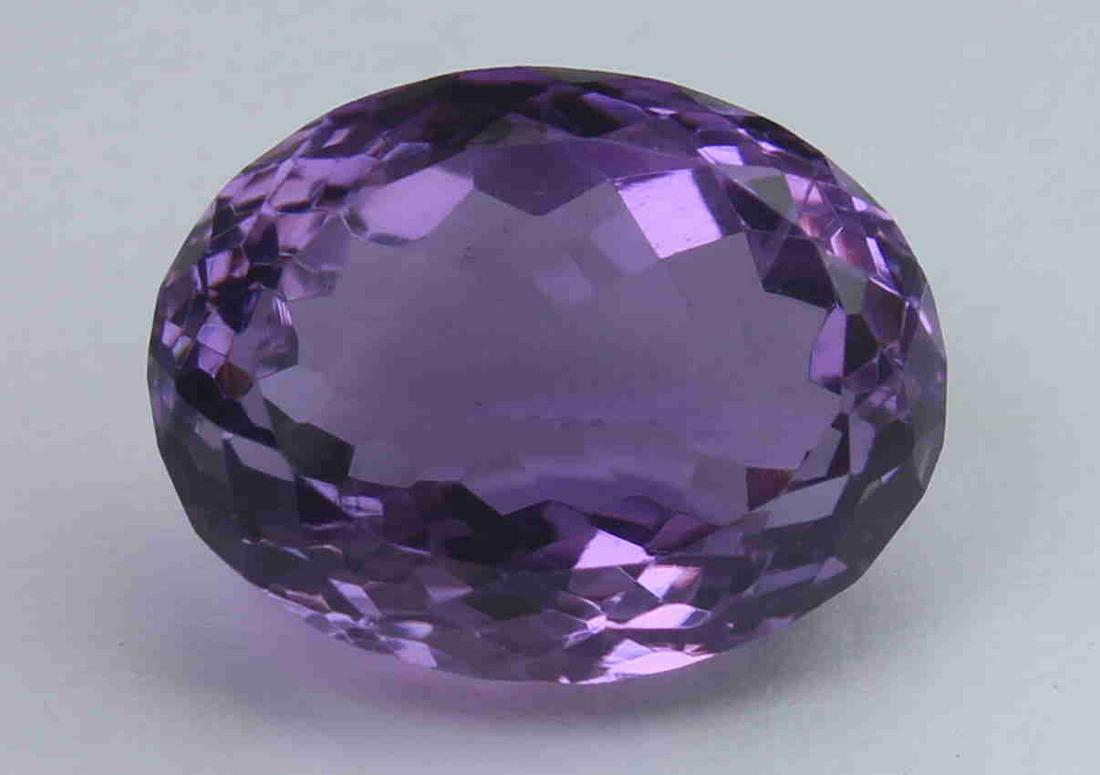 7.93 Cts Natural Amethyst (1 of 3)