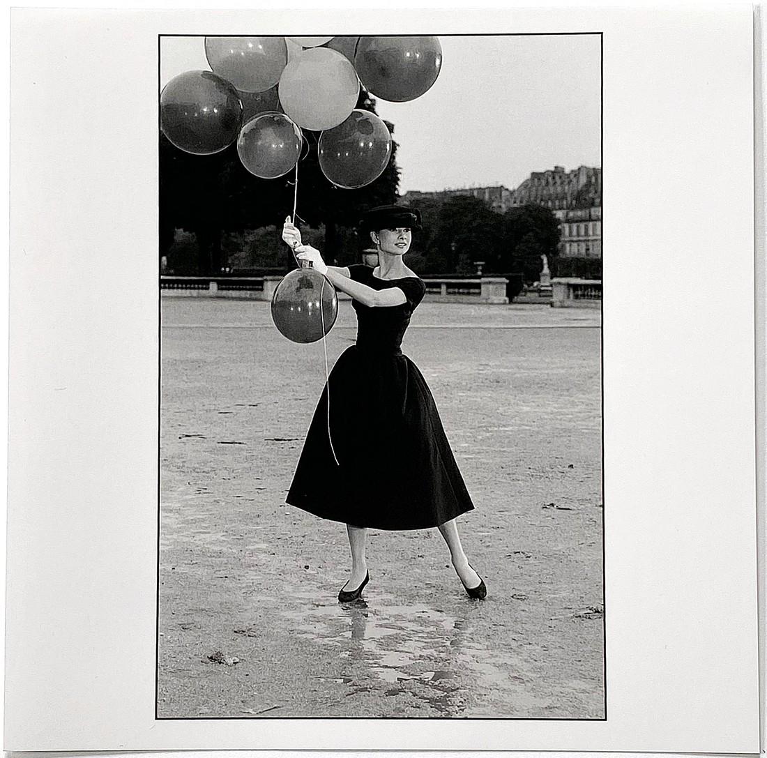 David Seymour: Audrey Hepburn, Jardin des Tuileries (1 of 2)