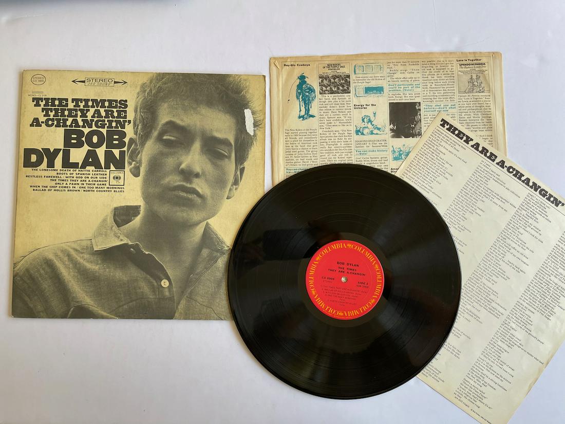 Bob Dylan – The Times They Are A-Changin': Title: Bob Dylan – The Times They Are A-Changin' Additional Information: Bob Dylan – The Times They Are A-Changin' Label: Columbia – KCS 8905 Format: Vinyl, LP, Album, Reissue, Stereo, Santa Mar