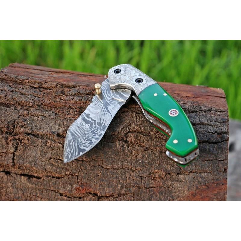 Chef damascus steel knife full tang tracker resin: Knife "Major" Damascus knives are very durable, look great and keep sharpness perfectly. Damascus steel has high quality contents to give it an excellent edge and sharp cutting ability. The blade reta