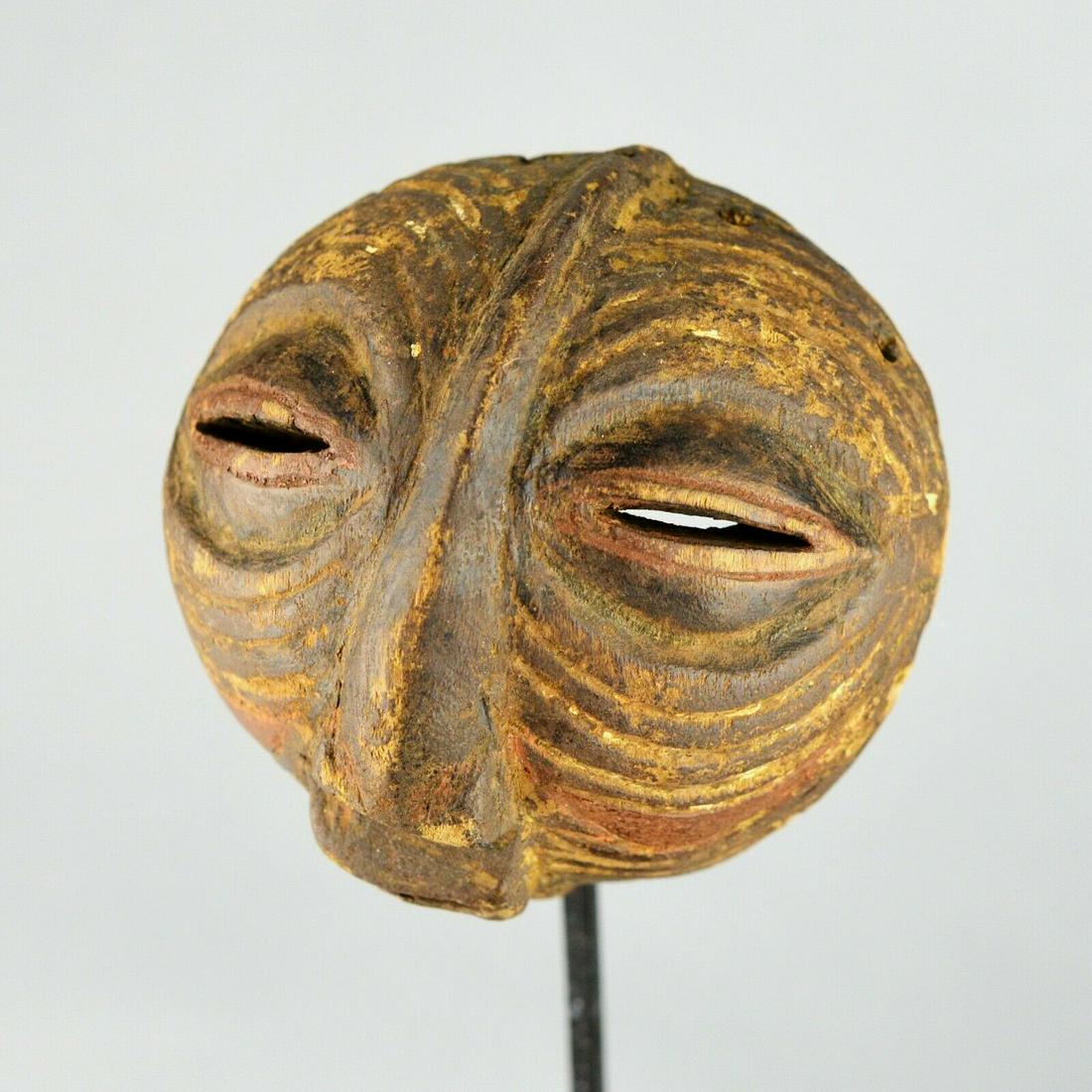 LUBA miniature Kifwebe wood Mask Baluba Congo DRC: Title: LUBA miniature Kifwebe wood Mask Baluba Congo DRC African Tribal Art 1381 Additional Information: CONGO DRC RARE MINIATURE LUBA KIFWEBE MASK According to Joseph Cornet, these small masks were o