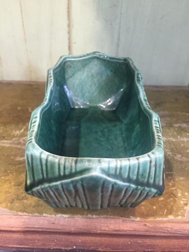 MCM MCCOY POTTERY PLANTER (1 of 6)