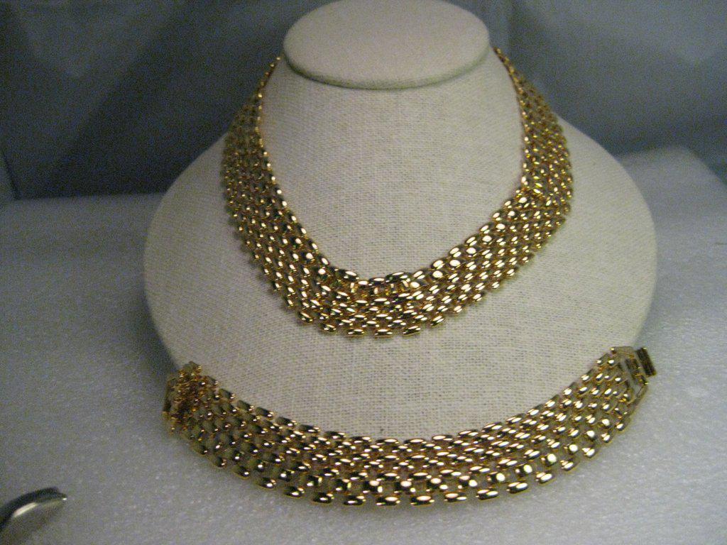 Vintage Necklace & Bracelet Set, Gold tone, Woven (1 of 7)