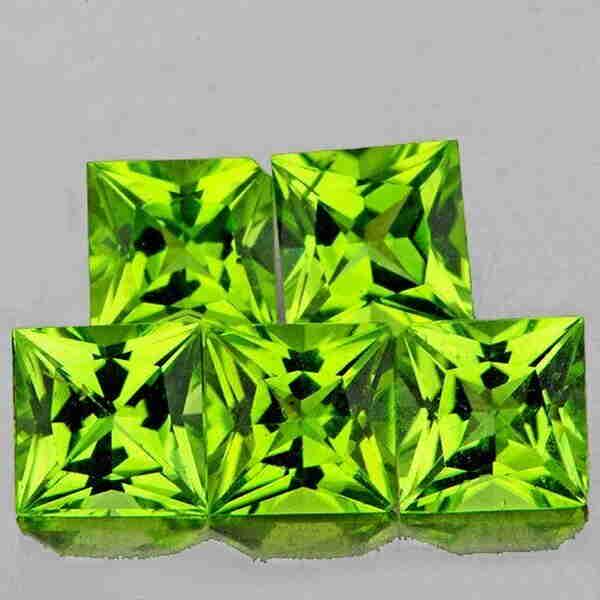 5 Pcs 5 mm square cut best green peridot: Title: 5 Pcs 5 mm square cut best green peridot Color/Clarity: green AAA color/VVS Gemstone Type: natural/unheated Carat Weights: 3.34 Size/Dimensions: 5x5 mm Additional Information: Please ,note that