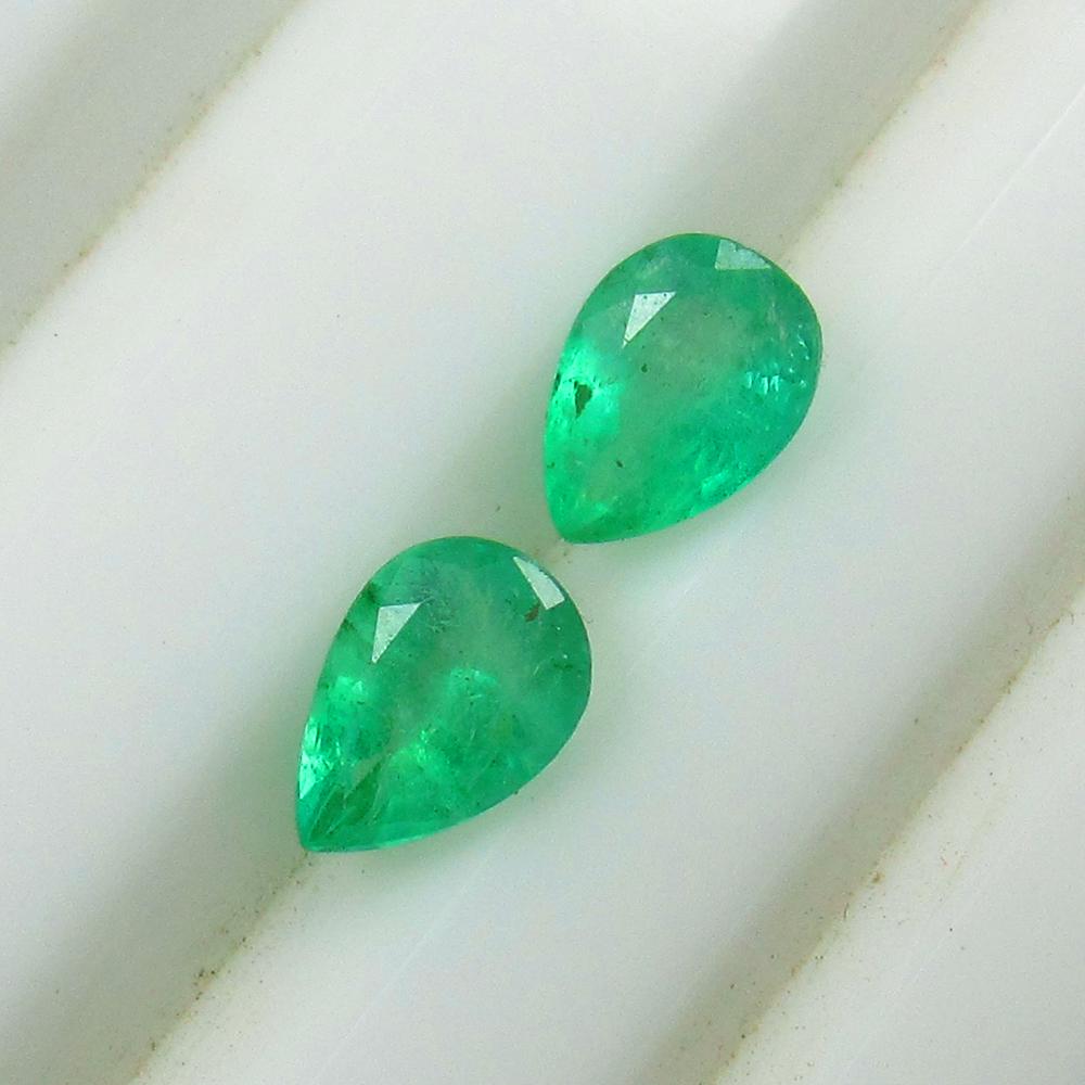 1.03 Ct Natural Zambian Emerald Pear Pair (1 of 2)