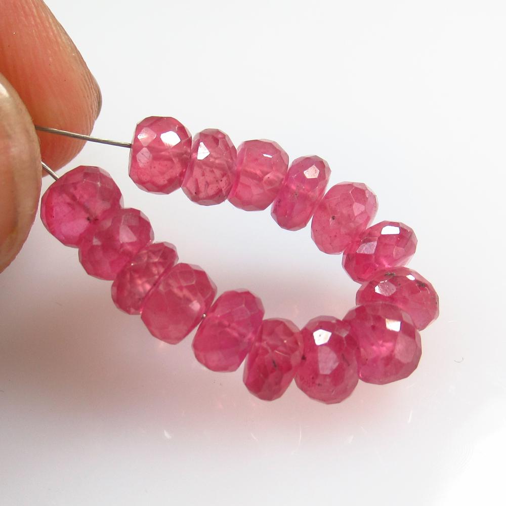 17.15 Ct Natural 15 Mozambique Red Ruby Round Beads (1 of 2)