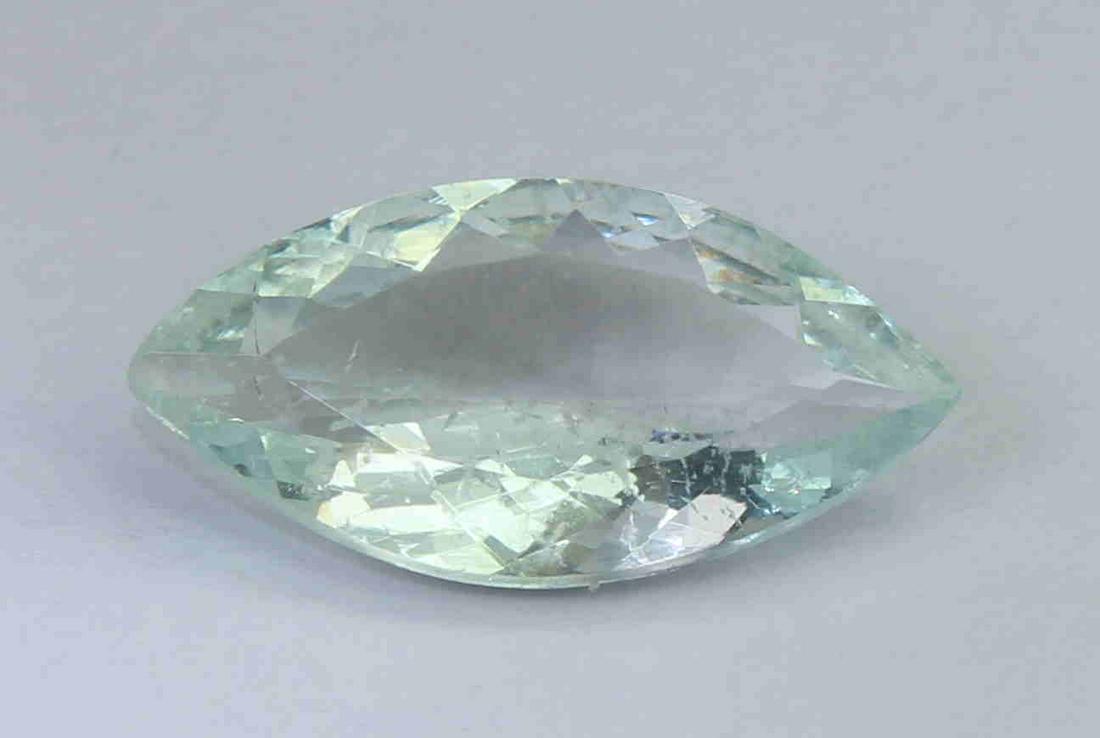 2.40 Cts Natural Green Beryl: No Reserve! Title: 2.40 Cts Natural Green Beryl Description: Gemstone : Natural Green Beryl Origin : Brazil Weight : 2.40 Carats Dimensions : 15.2x7.6x3.9 mm Shape : Marquise Cut Color : Light Green T