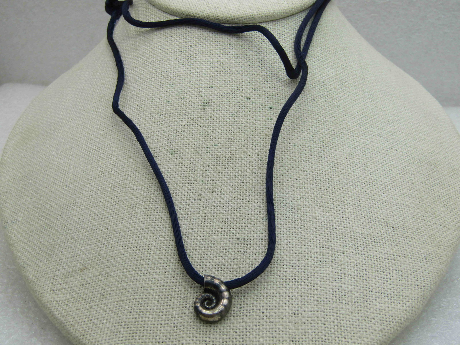 Vintage Sterling Silver Coiled Shell Pendant on Blue (1 of 5)