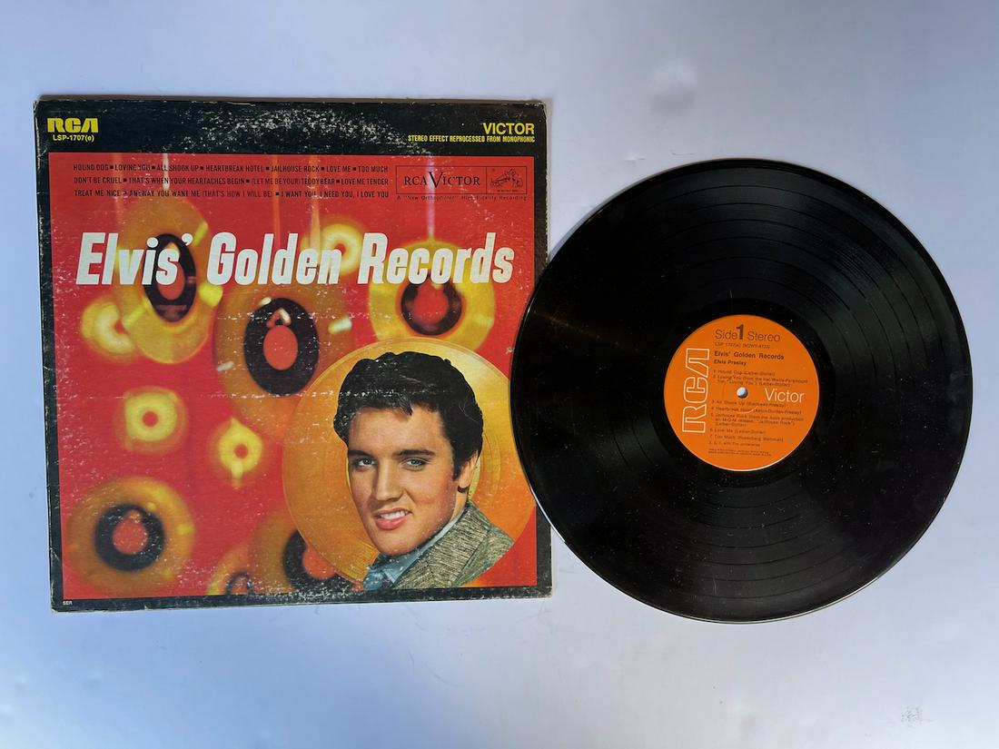 Elvis Presley – Elvis' Golden (1 of 1)