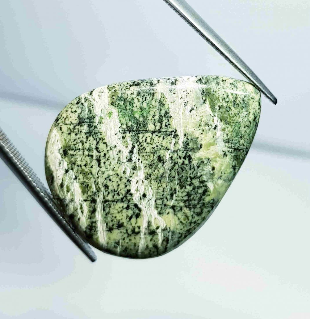 22.05 ct Natural Suzi Opal (1 of 4)