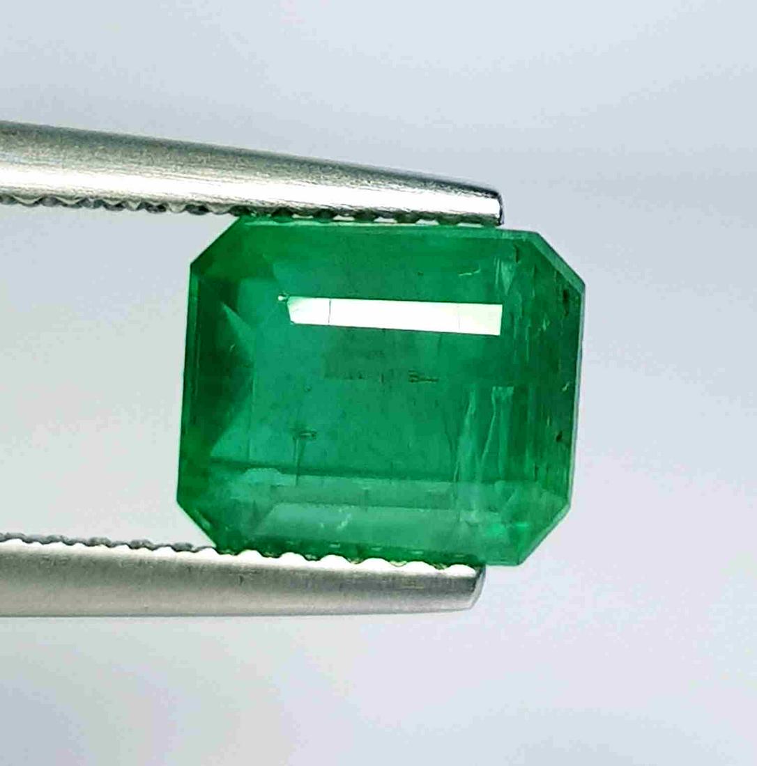 Natural Emerald Octagon Cut 2.63 ct (1 of 4)