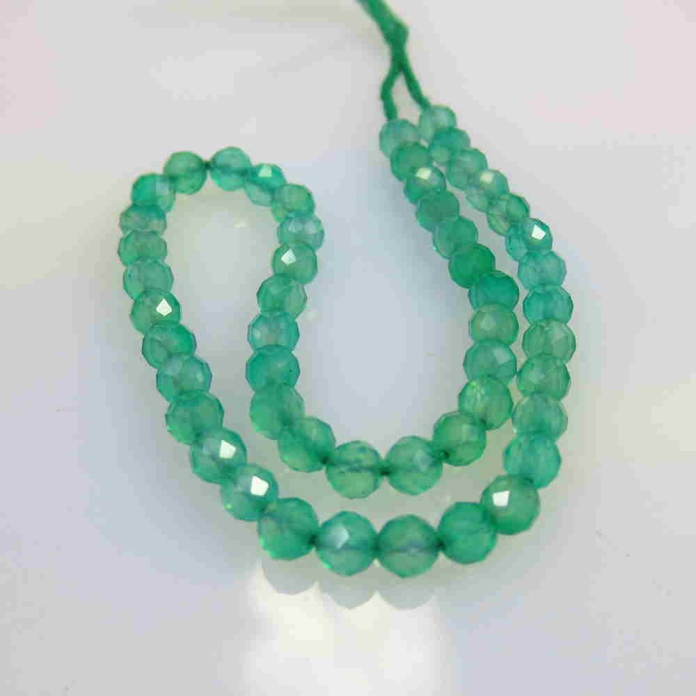 10.14 Ctw Natural 51 Drilled Green Onyx Round Beads: No Reserve! Title: 10.14 Ctw Natural 51 Drilled Green Onyx Round Beads Stone Clarity: Transparent Gemstone: Onyx Beads Carat Weight: 10.14 Size/Dimensions: 3.00 to 3.20 mm / 51 PC's Additional Informa