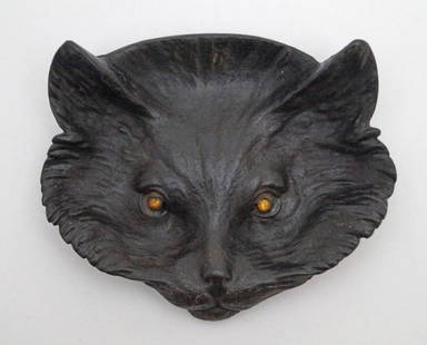 Antique Cat Cast Iron Tip Tray or Desk Accessory: Title: Antique Cat Cast Iron Tip Tray or Desk AccessoryDate/Period: Circa 1915-20's.Dimension: 4 1/8" tall x 5" wide.Additional Information: Exceptional casting of an Antique Figural Cat Tip Tray or