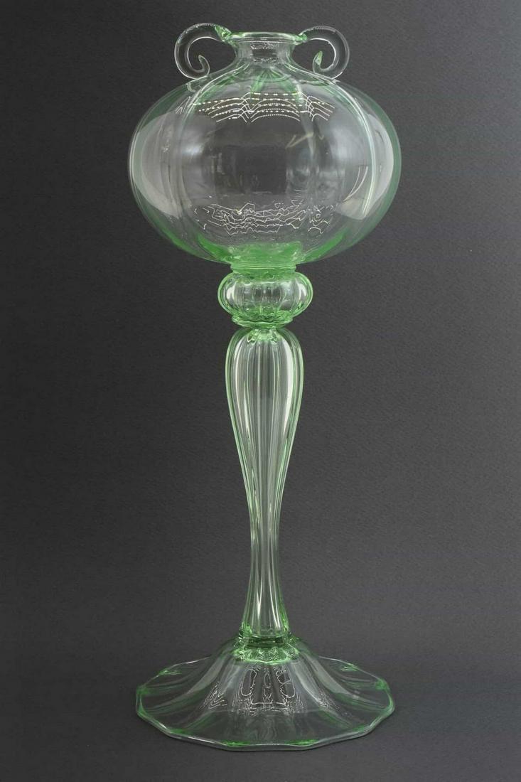 Vittorio Zecchin - Vintage Murano Glass vase: Title: Vittorio Zecchin - Vintage Murano Glass vase Maker: Vittorio Zecchin - Pauly & C. Date/Period: 1930 Origin: Murano Size: 29,5 x 11,5 cm 350 grams Material: glass Additional Information: Vintage