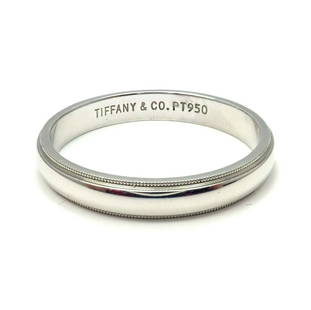 Tiffany & Co. Platinum 4mm Mens Wedding Band Ring Size: Tiffany & Co. Platinum 4mm Mens Wedding Band Ring Size 14.5 Tiffany & Co. Platinum 4mm Mens Wedding Band Ring Size 14.5 Product Description About This Piece: Metal: Platinum Ring Size: 14.5 -