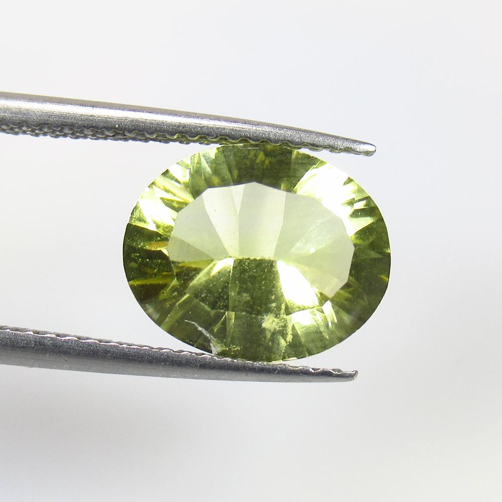 3.35 Ct Natural Lemon Quartz Concave Cut: No Reserve! Title: 3.35 Ct Natural Lemon Quartz Concave Cut Stone Clarity: VVS Gemstone: Natural Lemon Quartz Carat Weight: 3.35 Dimensions: 11.00 x 9.00 x 6.20 mm Additional Information: Good Luster 
