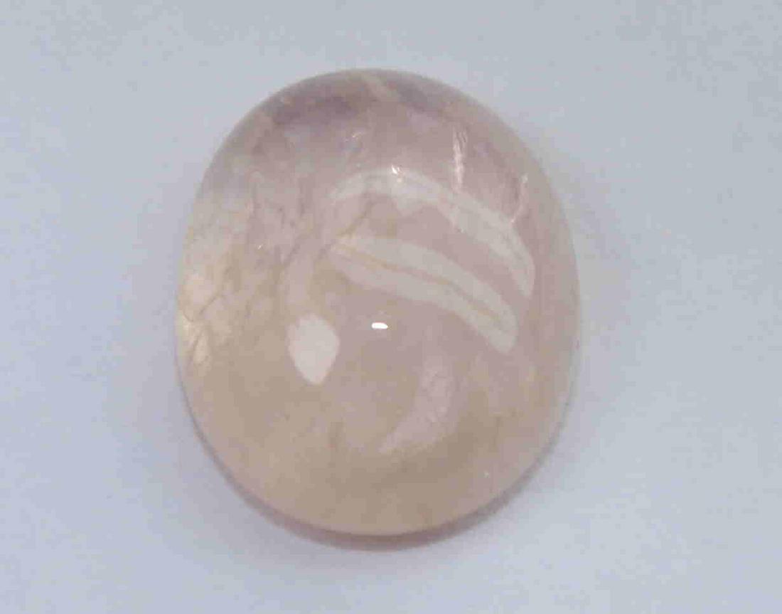 2.63 Cts Natural Morganite: No Reserve! Title: 2.63 Cts Natural Morganite Additional Information: Gemstone: Natural Morganite Origin: Africa Weight: 2.63 Carats Measurements: 10x7.9x4.2 mm Shape : Oval Cabochon Colour: Pink Peac