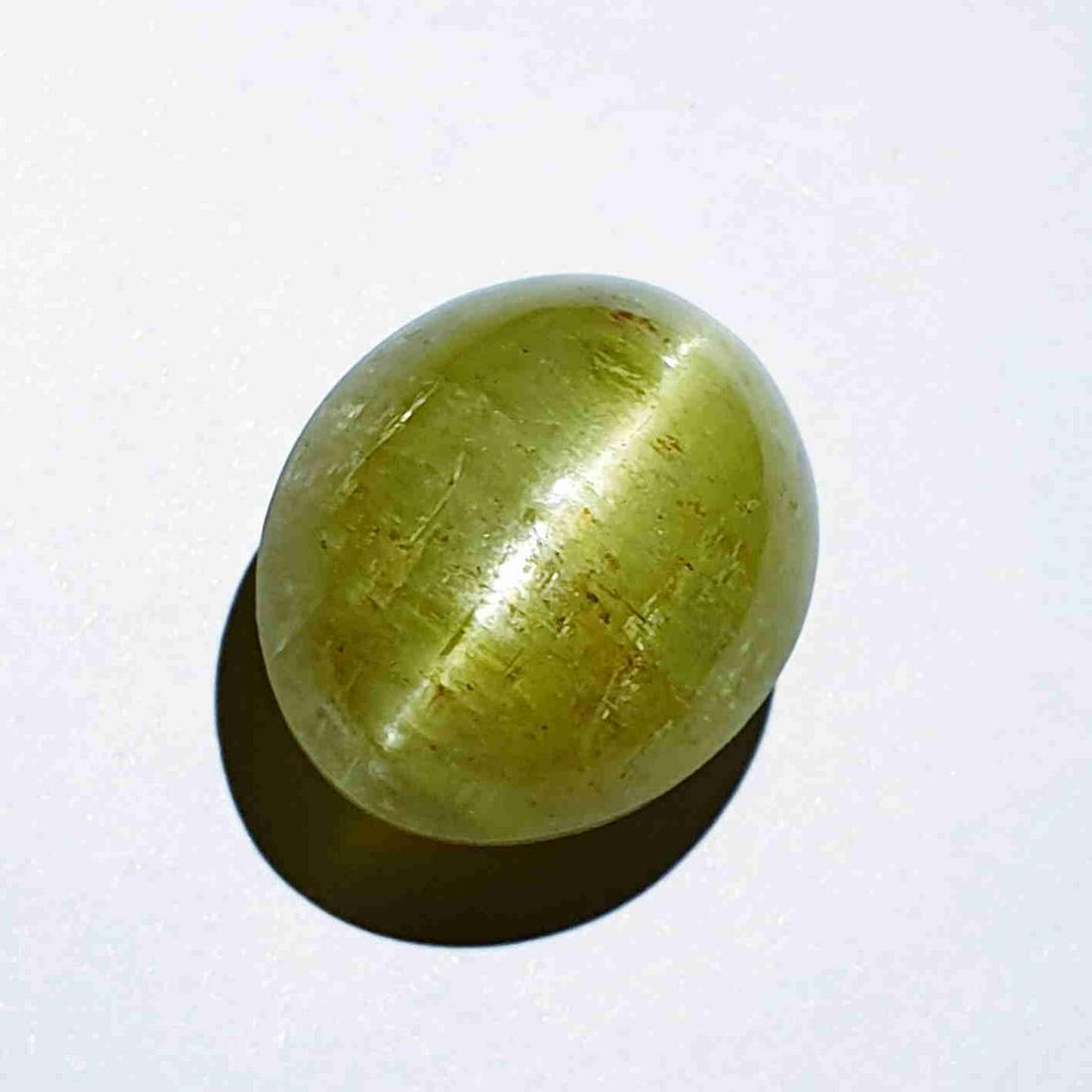 39.22 ct Natural Apatite cat's Eye (1 of 3)