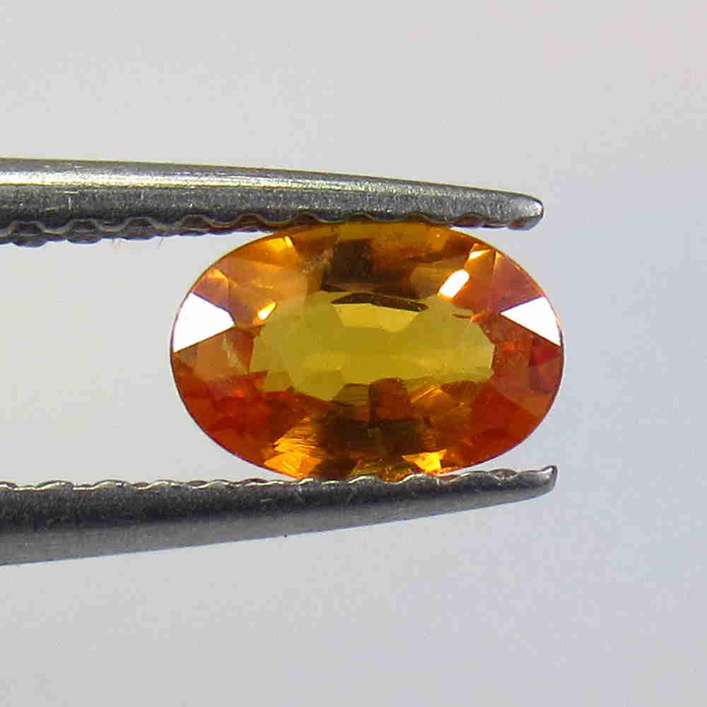 0.54 Ctw Natural Orange Sapphire Oval Cut (1 of 2)