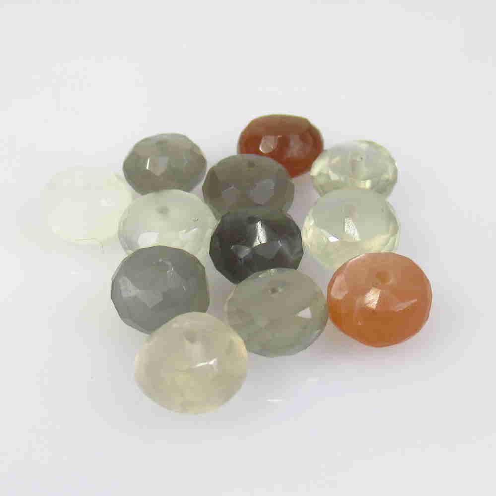 26.18 Ctw Natural 13 Drilled Moonstone Round Beads: No Reserve! Title: 26.18 Ctw Natural 13 Drilled Moonstone Round Beads Stone Clarity: Semi-Transparent Gemstone: Moonstone Beads Size/ Dimensions: 26.18 Carat Weights: 7.30 - 8.00 mm / 13 PC's Addition