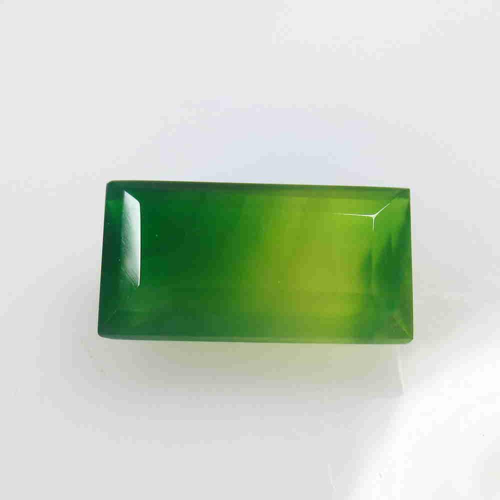 7.53 Ctw Natural Green Onyx Rectangle Cut (1 of 2)