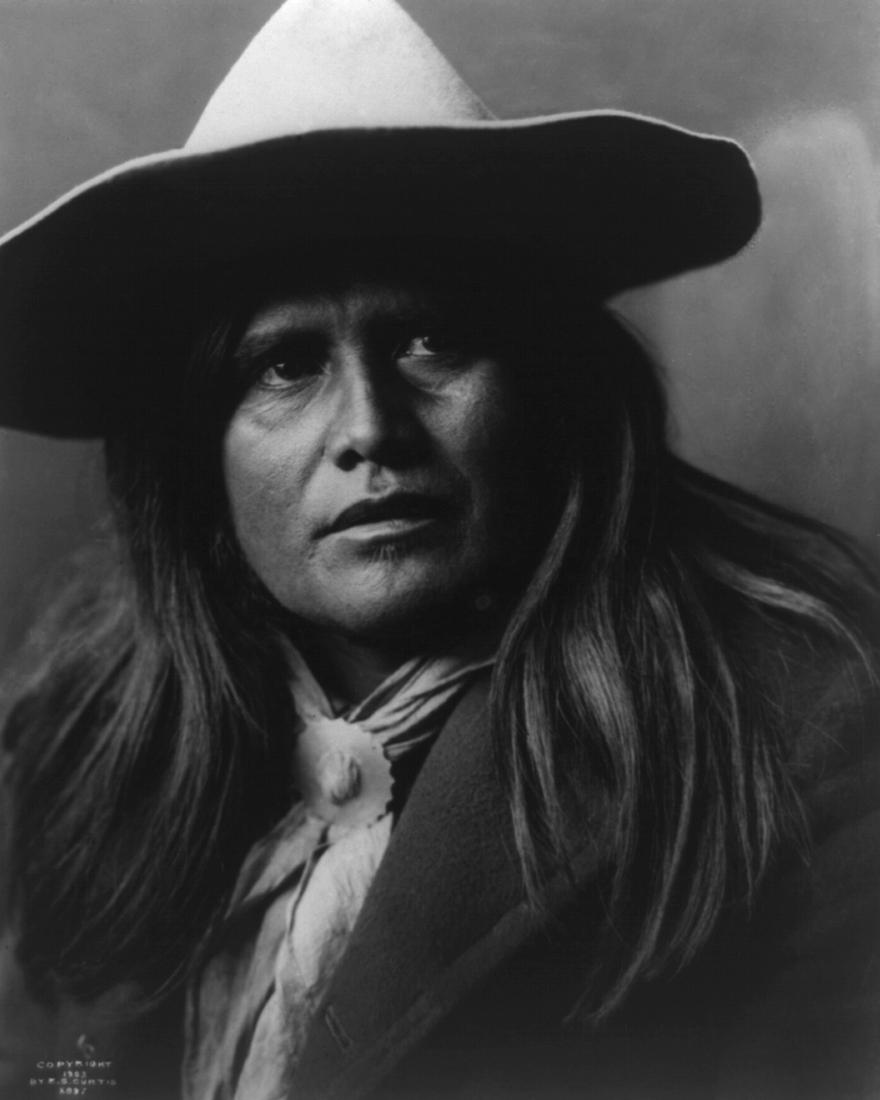 1903, AN OSTOHO COW BOY, APACHE BY CURTIS: TITLE: 1903, AN OSTOHO COW BOY, APACHE BY CURTIS ARTIST/SOURCE: EDWARD SHERIFF CURTIS, (AMERICAN, 1868-1952) MEDIUM: PUBLISHED CONTEMPORARY PHOTOLITHOGRAPH DATE/PERIOD: 1903 DIMENSIONS:10 X 8 ORIGIN: 