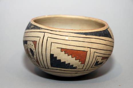 A scarce pre historic Indian bowl: Title: A scarce pre historic Indian bowlDate/Period: c. 1200Dimensions: 4" H x 6" D Shipping:Domestic: Shipping rates are determined by destinationInternational: Foreign shipping rates are