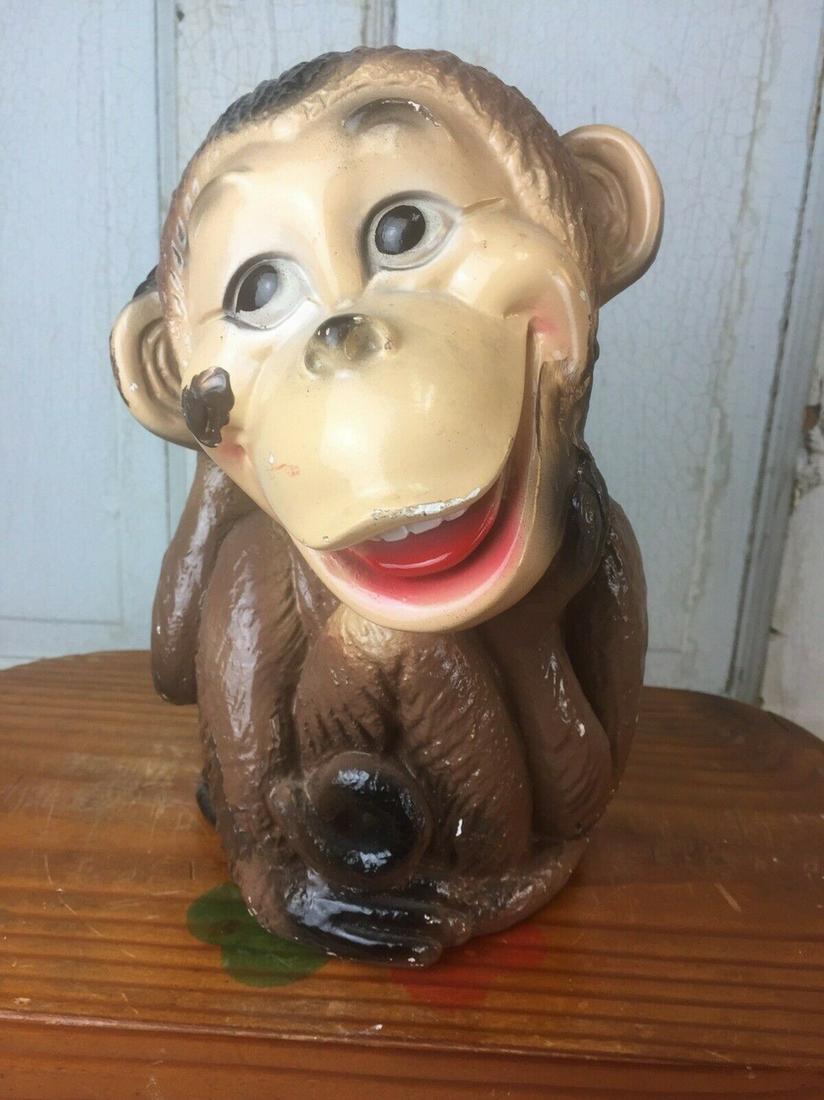Rare Silvestri Bros Carnival Chalkware Bank Monkey (1 of 7)